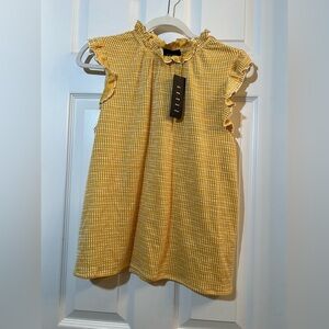 🦋 NWT W5 Yellow Ruffle Sleeve Blouse size large